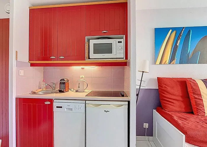 T2 à - Terrasse - Animaux Admis - Parking - Fr-1-857-47 *